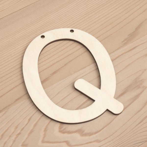 10cm alphabet bunting letter Q