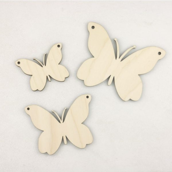 Wooden Butterfly Hanging Bunting 6cm 8cm 10cm
